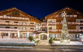 Montana Lodge&spa La Thuile